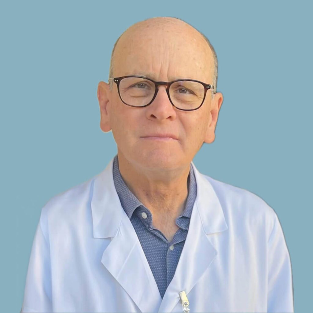 Dott. Albert Timothy Dott. Albert Timothy optometrista